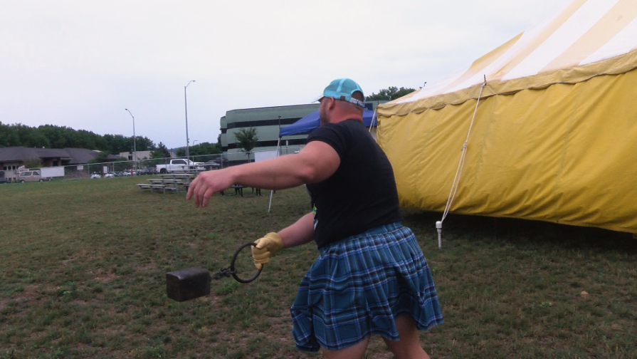 Tug of war competition, Highland games come to Irishfest Saturday